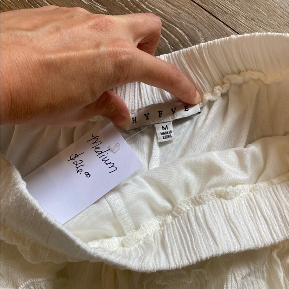 HYFVE flowy shorts - Picture 3 of 3